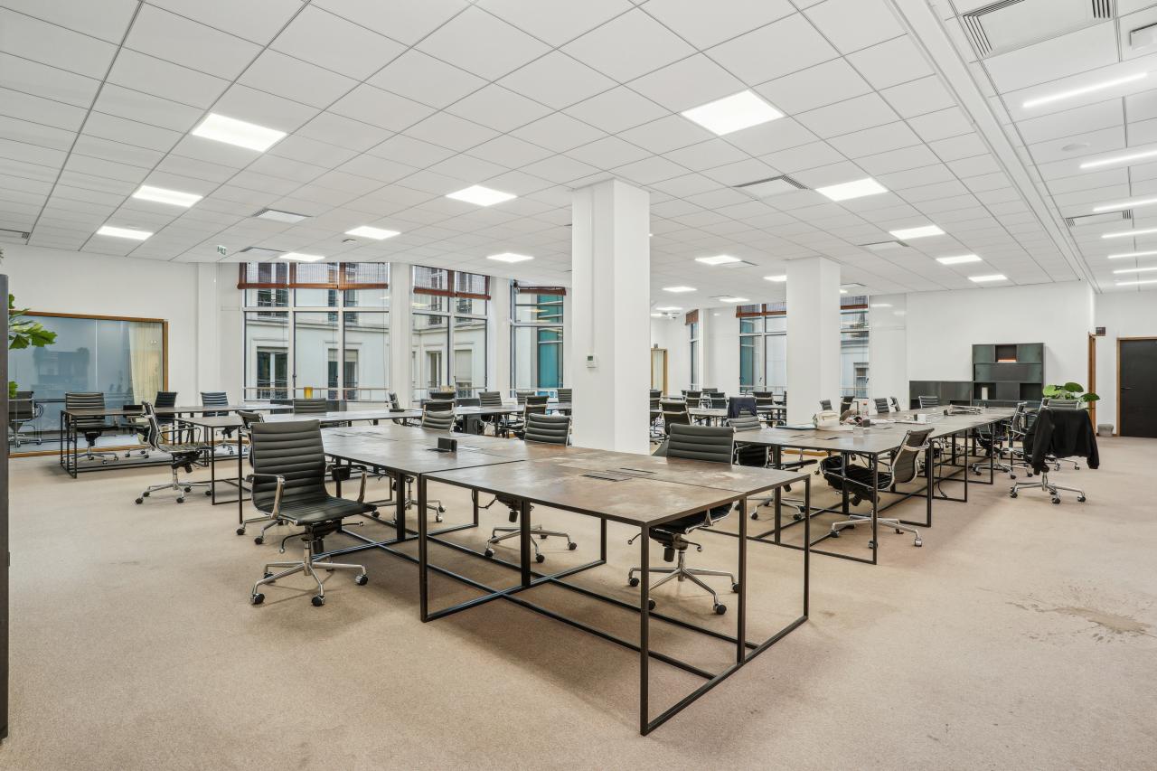 Bureau Paris 2379m² Location bureau Paris OLBUR2423738 8